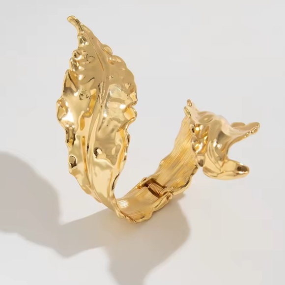 Sculpted Gold Wave Leaf Cuff Bracelet - Picture 5 of 6
